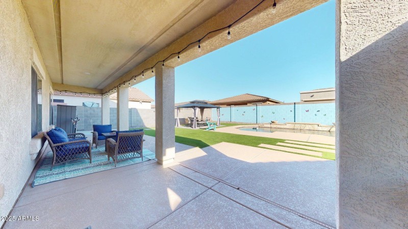 269-S-165th-Dr-12052025_081210