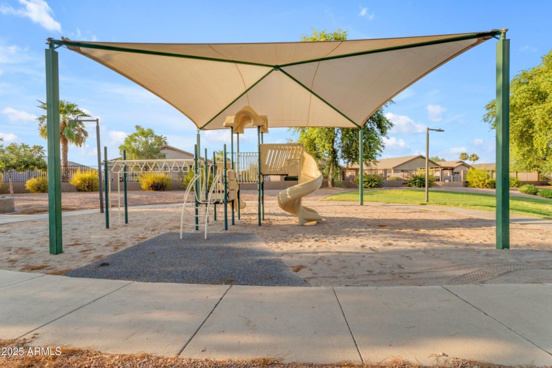 60_003_a4m_coopercommons