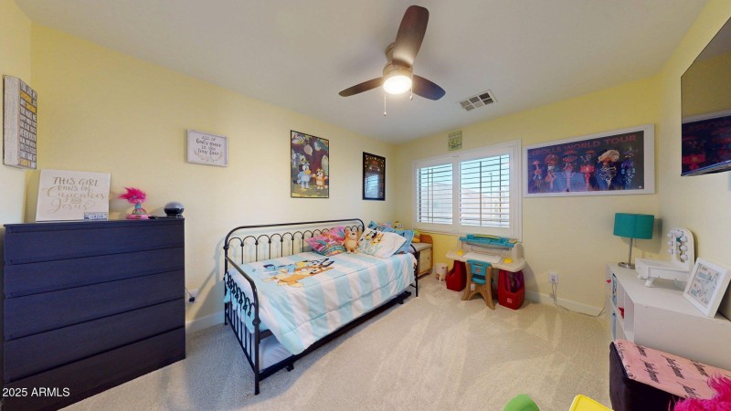 269-S-165th-Dr-12052025_080903