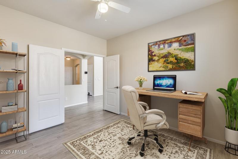 VS23 - office_flex room