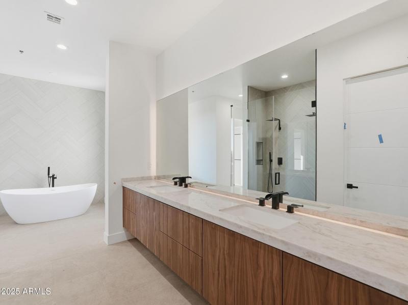 017_Primary Bathroom