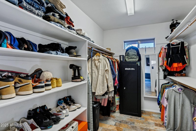 1291 S Red Rock Ct-30