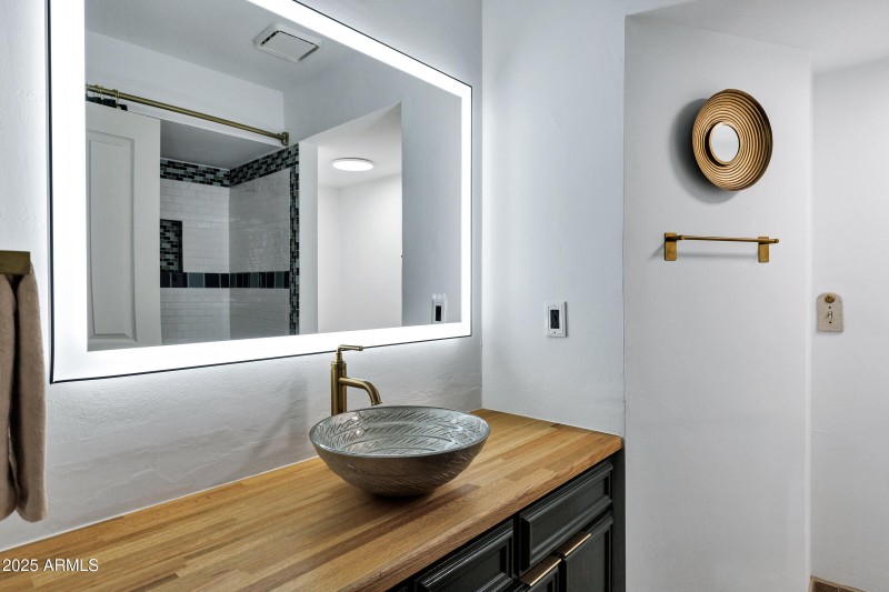 1291 S Red Rock Ct-33