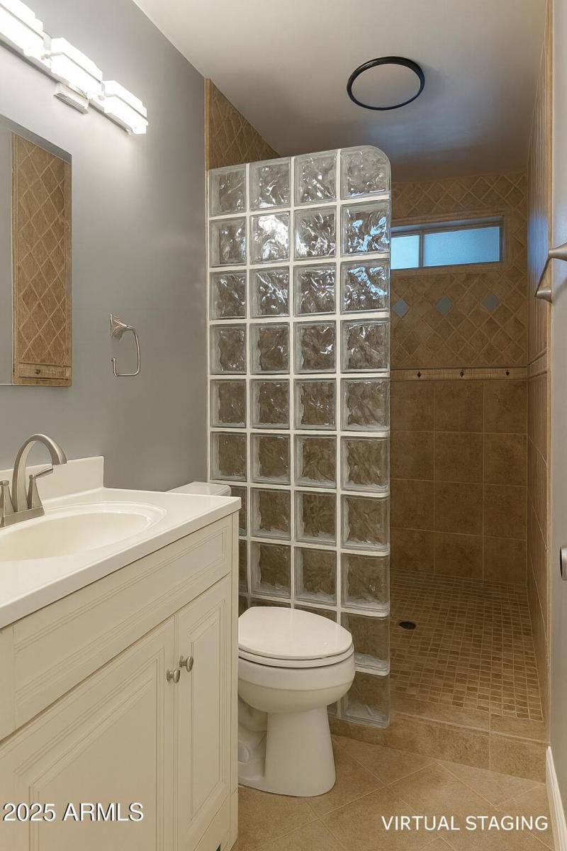 C5059C98-18DA-4D22-9A45-CBFE97B339E0