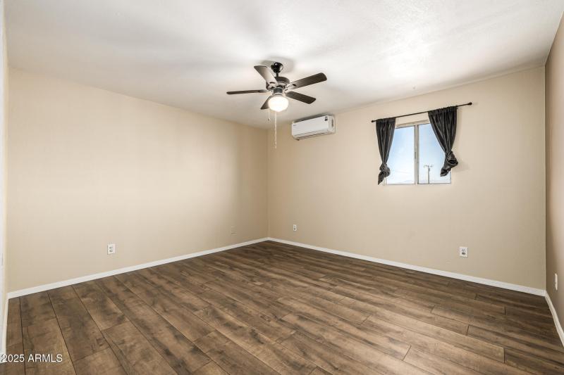 Ceiling Fans Throughout