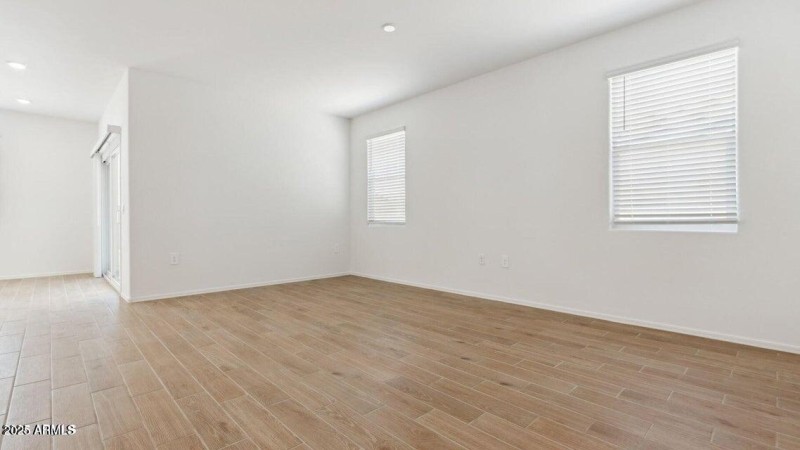 Lot 17 dove Great rm 1