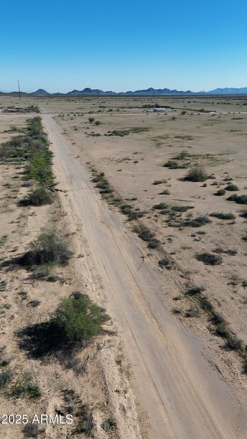 2025-12-03-12-28-21-464