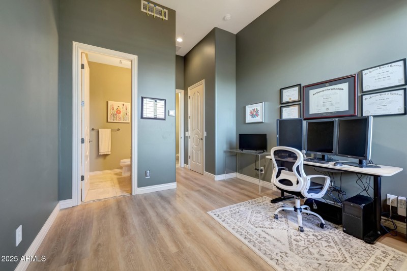 En-Suite Guest Bedroom 2