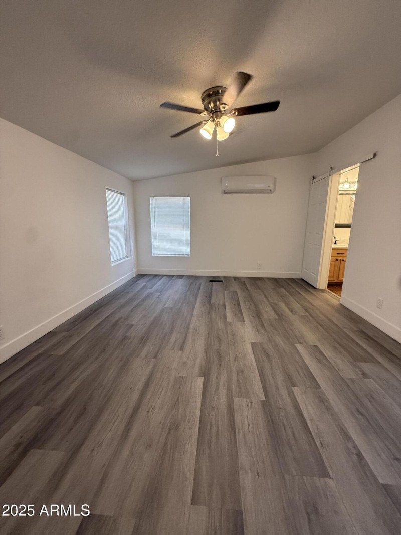 Photo Nov 12 2025, 1 25 09 PM