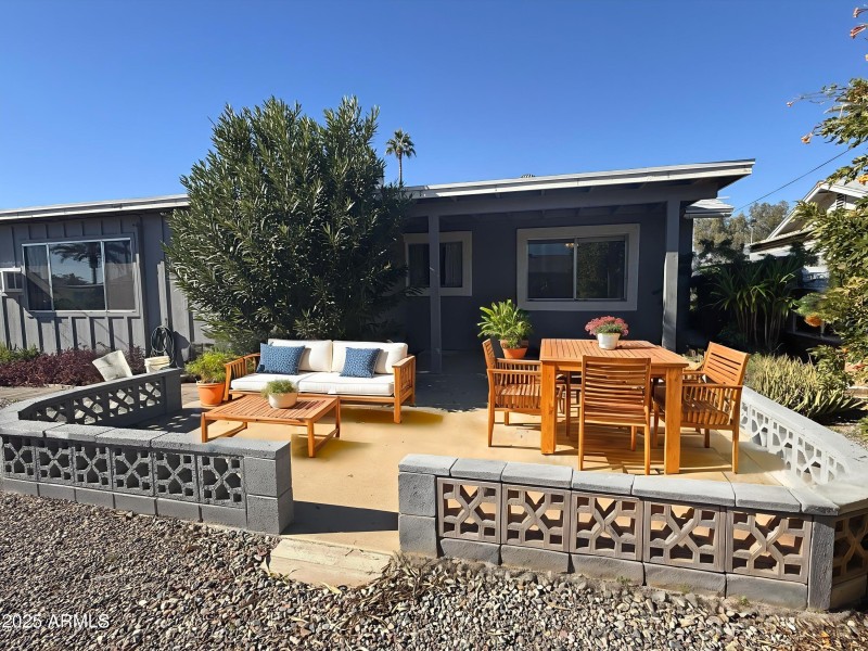 IMG_2288 - Outdoor - Standard - 0