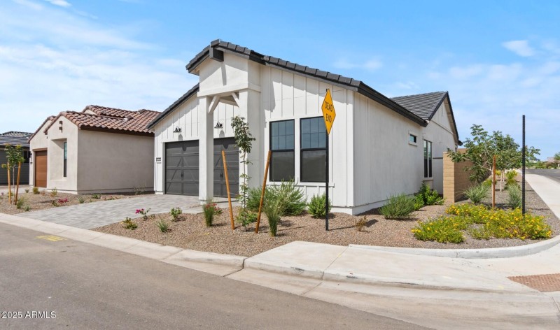 FSVVC Lot #27 Front Exterior 2 (Large)