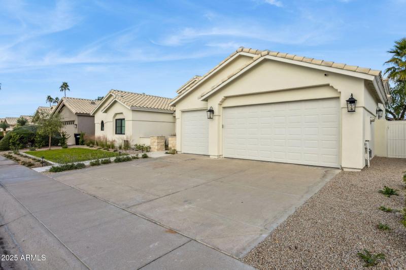 3-web-or-mls-8916-e-camino-del-santo