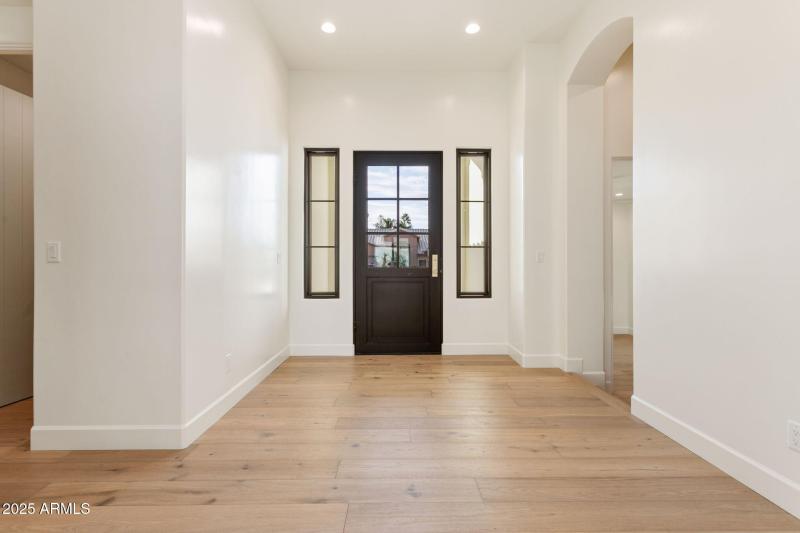 6-web-or-mls-8916-e-camino-del-santo