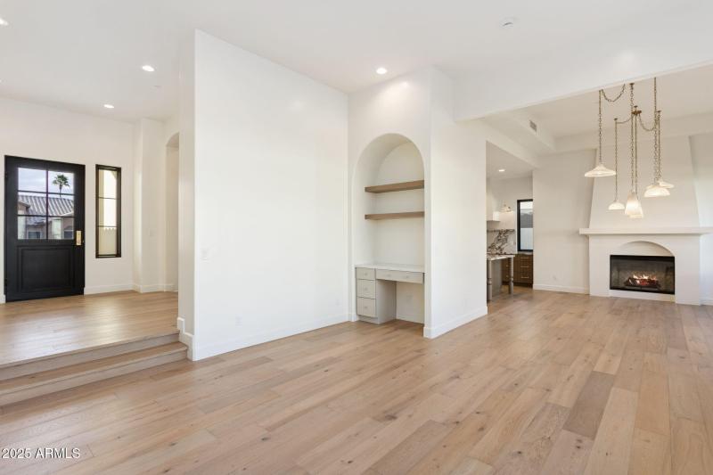 10-web-or-mls-8916-e-camino-del-santo