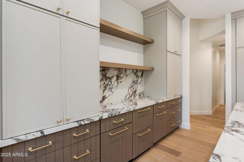 15-web-or-mls-8916-e-camino-del-santo