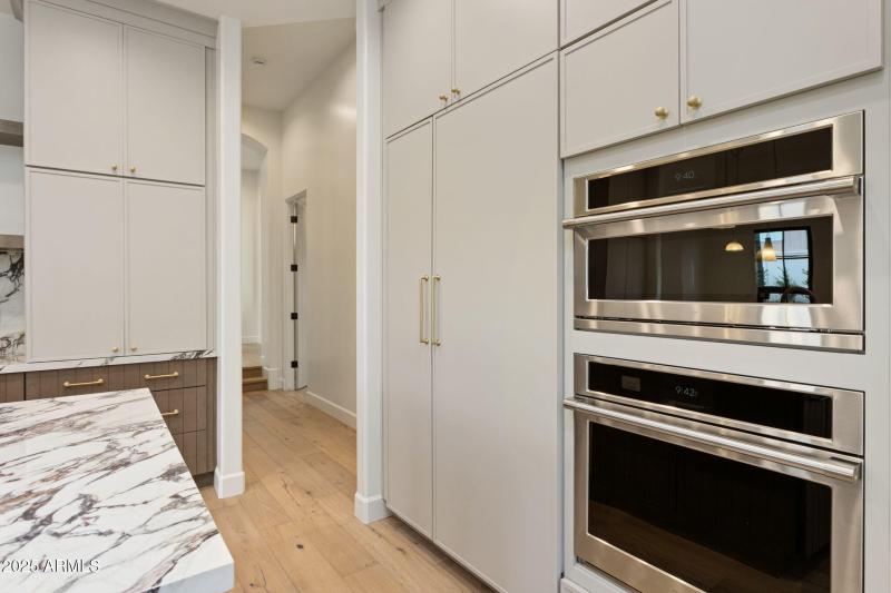 18-web-or-mls-8916-e-camino-del-santo