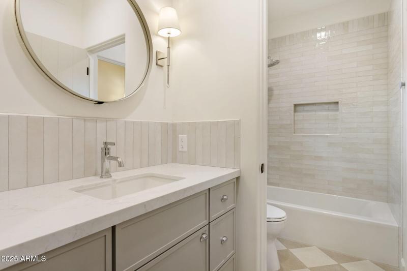 33-web-or-mls-8916-e-camino-del-santo