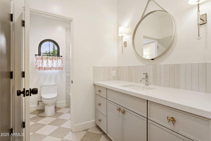 39-web-or-mls-8916-e-camino-del-santo