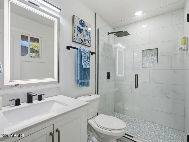 031_Primary Bathroom