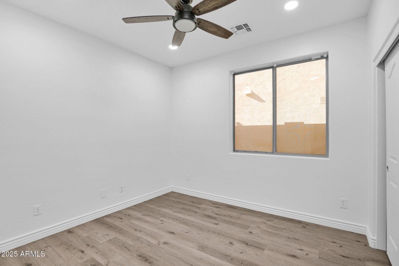 3-web-or-mls-P1372076