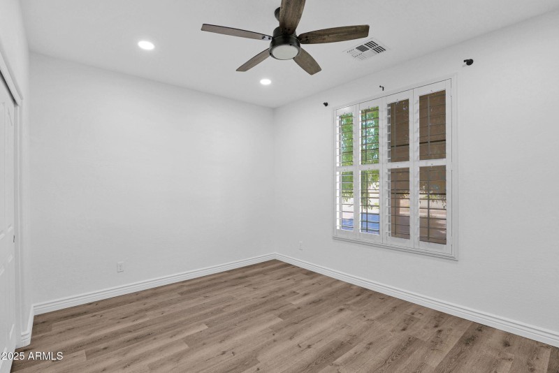 4-web-or-mls-P1372077