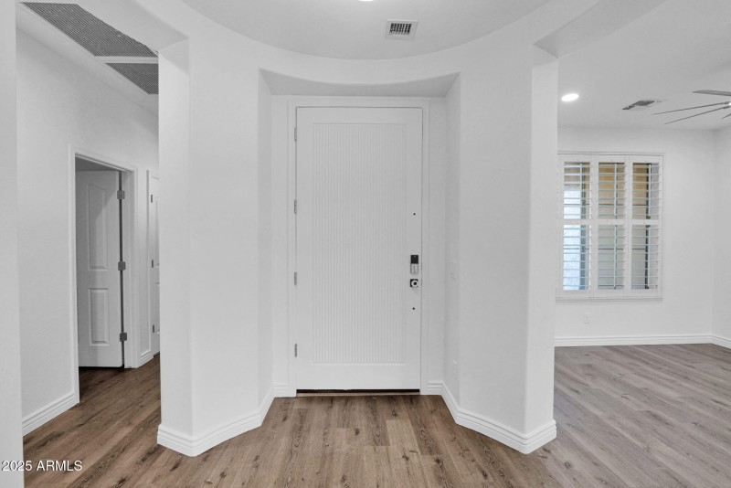 17-web-or-mls-P1372097