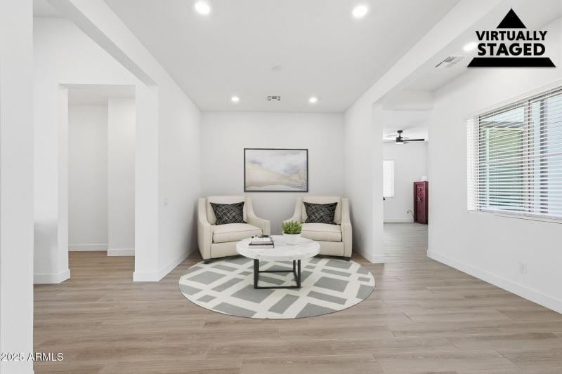 034_ListerPros (Sitting Area)_VS 1