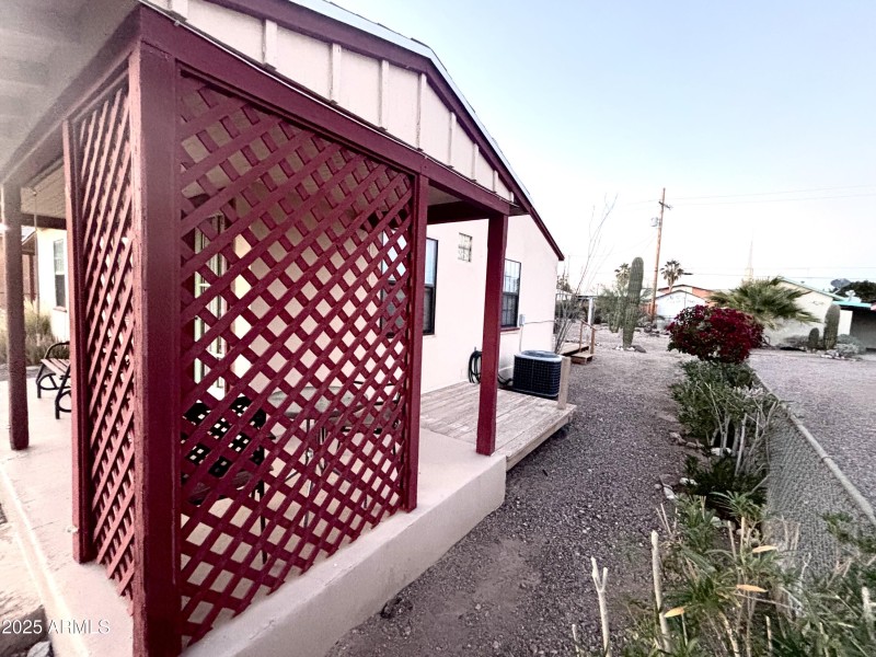 420 W Arroyo Front Side