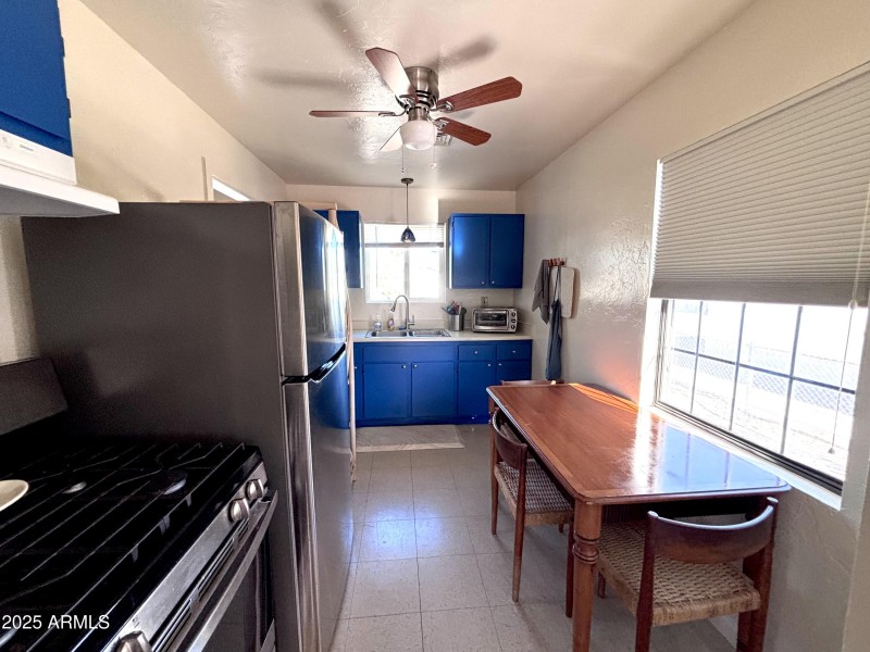 420 W Arroyo Kitchen 2