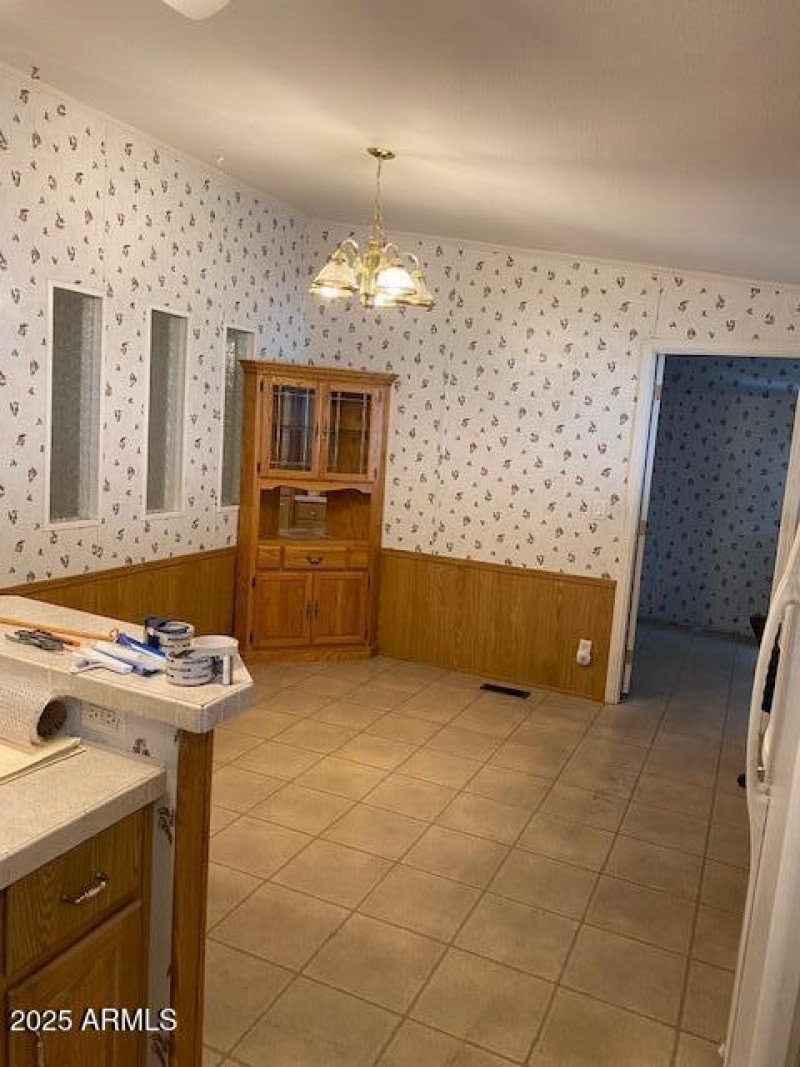 3700 S. Ironwood #96 Dining