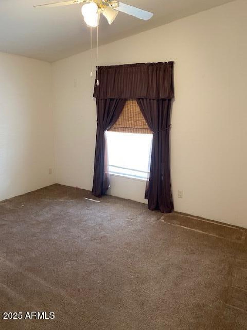3700 S. Ironwood #96 Room 3a