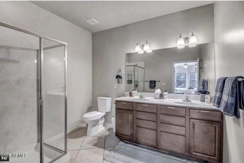 20251001002600546424000000-o