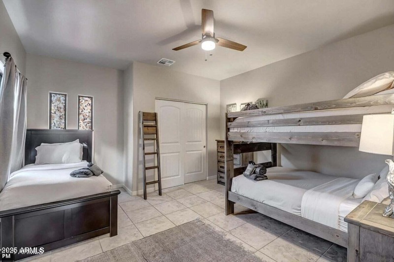 20251001002621843454000000-o