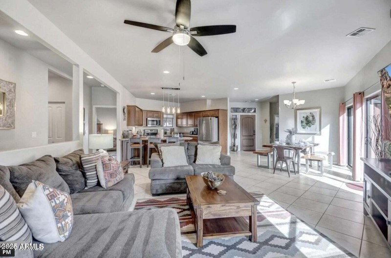 20251001002649336091000000-o