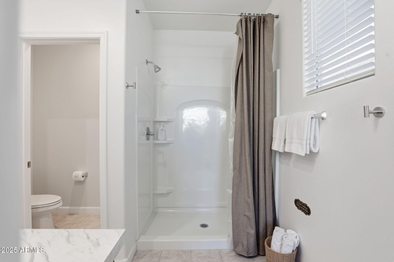 Master walk in shower