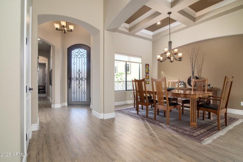 Dinning with coffer ceiling