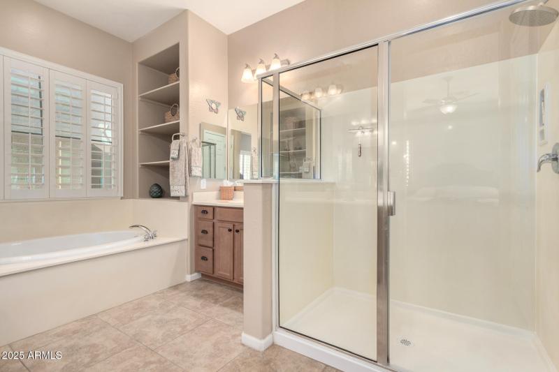 Primary En Suite Bath