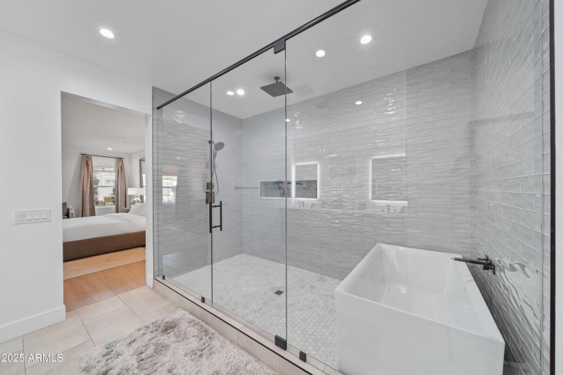 Large walk-in shower & soaking tub