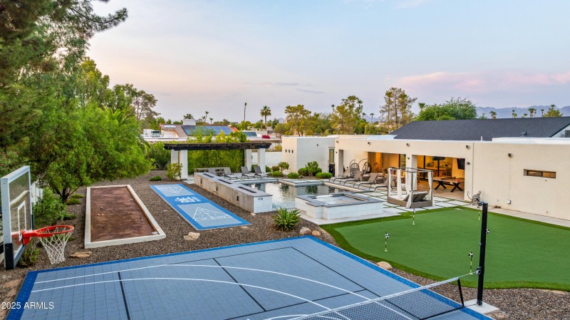 Pool, spa and sport courts