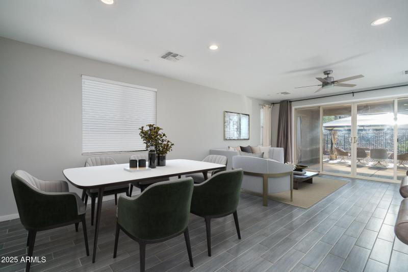 6VS) DINING TO GREAT ROOM