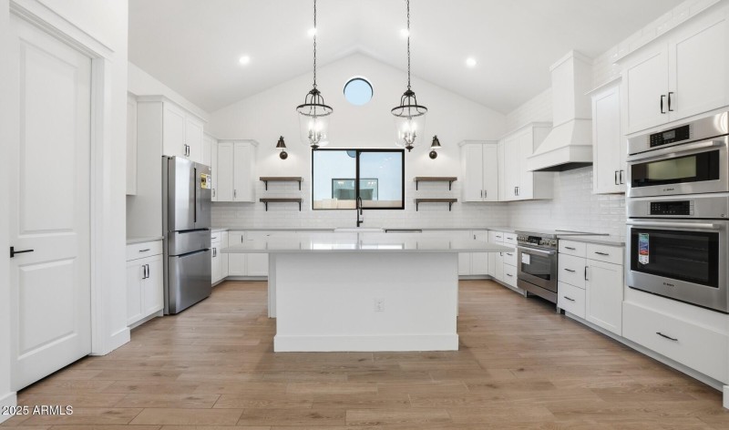 Edgewood Lot #165 Kitchen (5) (Large)