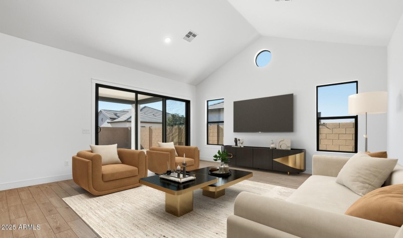 Edgewood Lot #165 Great Room (2) (Large)