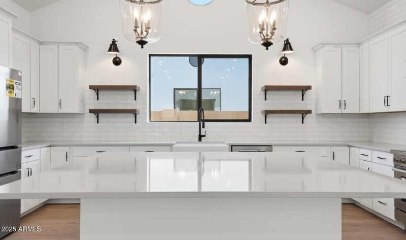 Edgewood Lot #165 Kitchen (4) (Large)