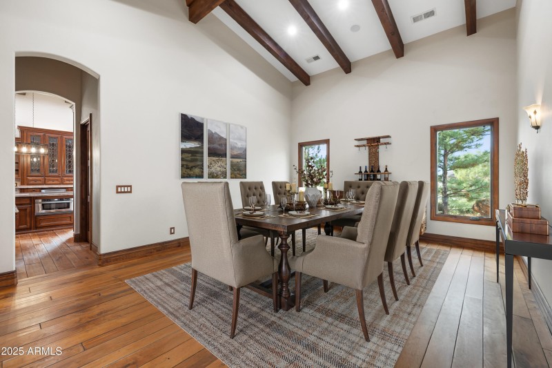 8-Formal Dining Room (2) VS