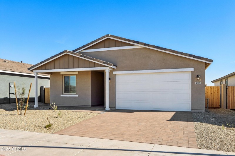 2-web-or-mls-S 95th Dr-S0512-002