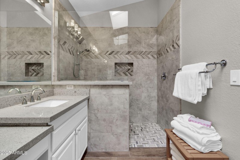 26434 S Boxwood Dr-21