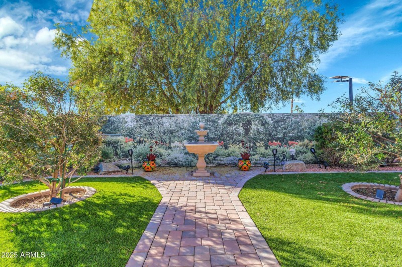 26434 S Boxwood Dr-40