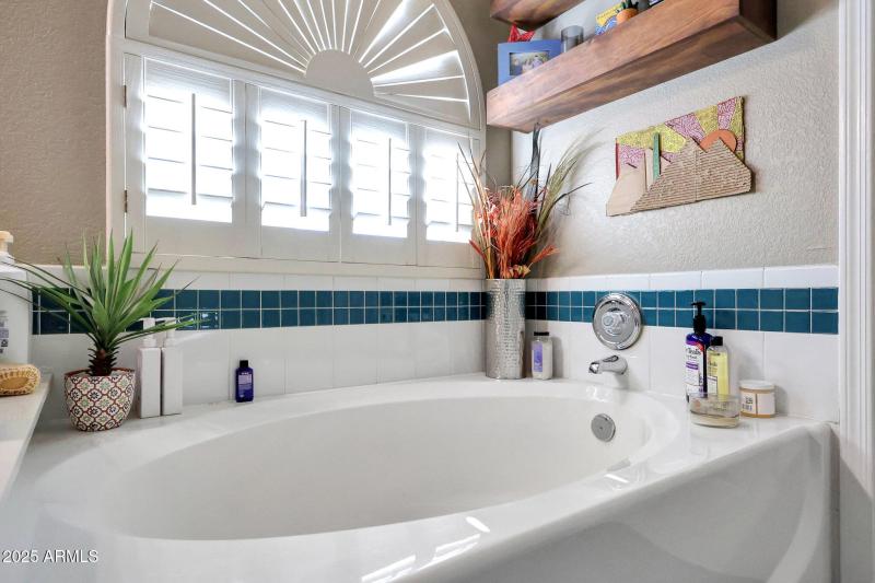 Seperate Soaking Tub