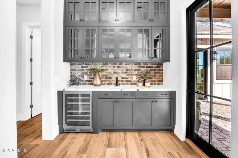 Wet Bar in Dining Room