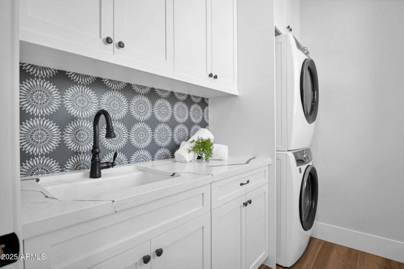 Main House - Upstairs Laundry Room